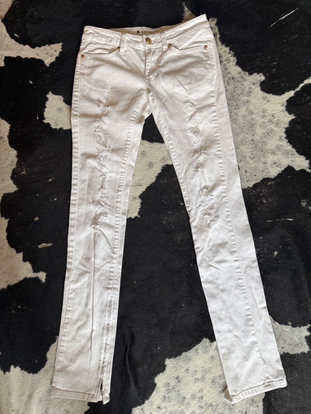 BCBGMaxAzria Cream High-Rise Jeans with Gold Hardware